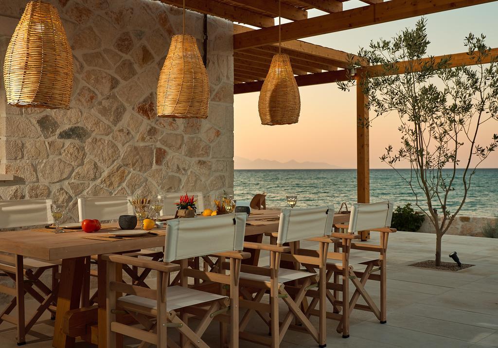 Niova Villa - Seafront, Private Pool And Ionian Sea Views, By Zantewize Alykes  Buitenkant foto