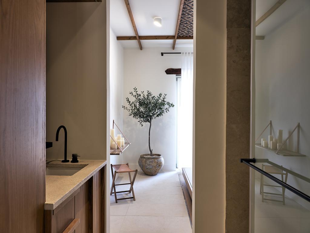 Niova Villa - Seafront, Private Pool And Ionian Sea Views, By Zantewize Alykes  Buitenkant foto